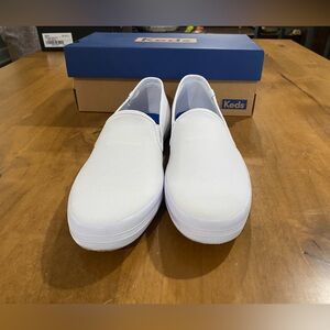 BNIB KEDS CHAMPION SLIP ON WHITE WOMENS SIZE 9.5